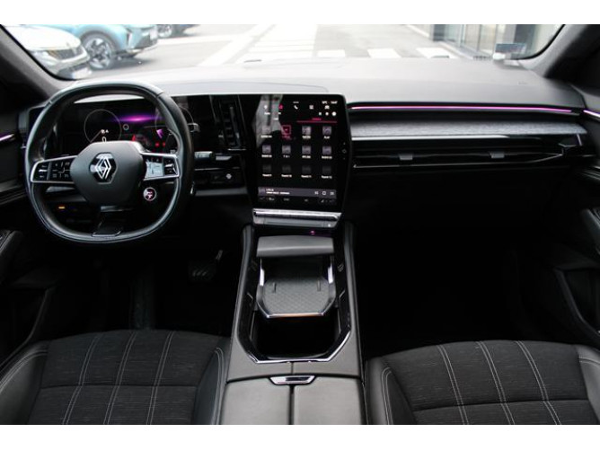 Renault Austral 1.3 tCe Hybrid DCT 