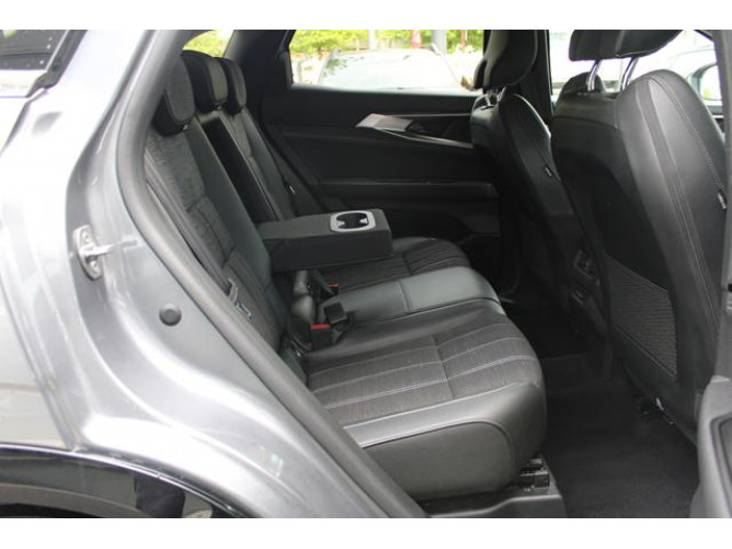 Renault Austral 1.3 tCe Hybrid 