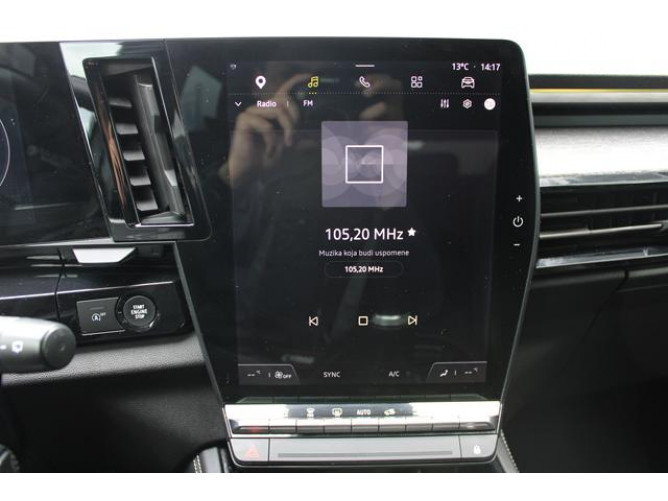 Renault Austral 1.3 tCe Hybrid 