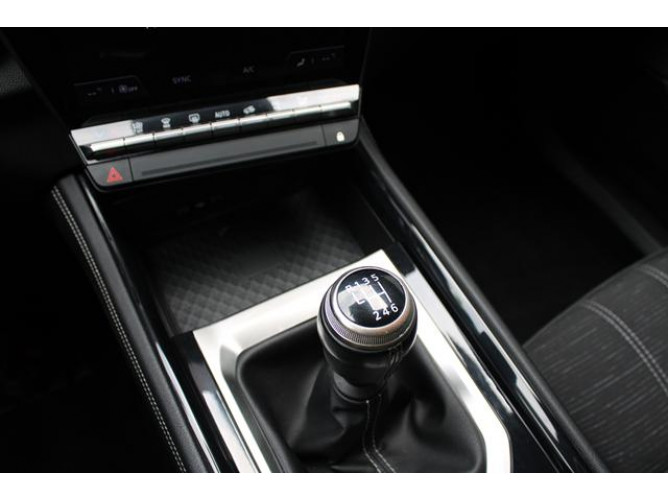 Renault Austral 1.3 tCe Hybrid 