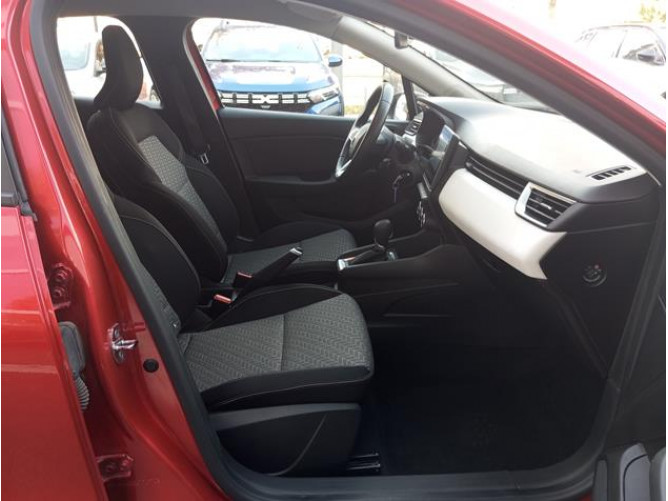Renault Clio 1.0 tCe Limited CVT 