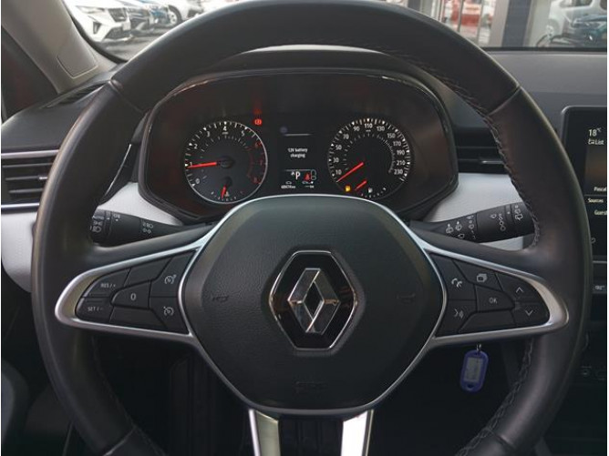 Renault Clio 1.0 tCe Limited CVT 