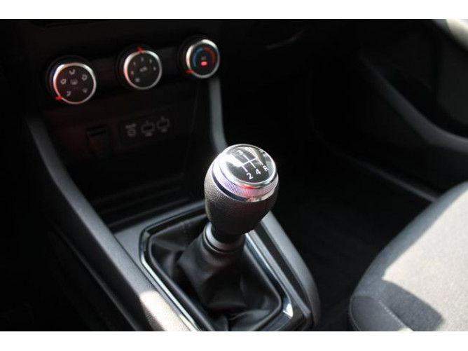 Renault Clio 1.0 sCe 