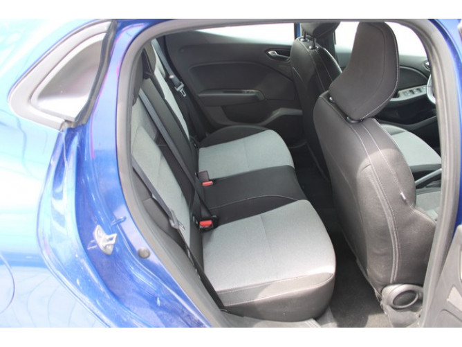 Renault Clio 1.6 E-tech Hybrid 