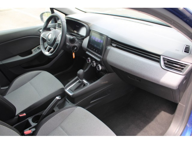 Renault Clio 1.6 E-tech Hybrid 