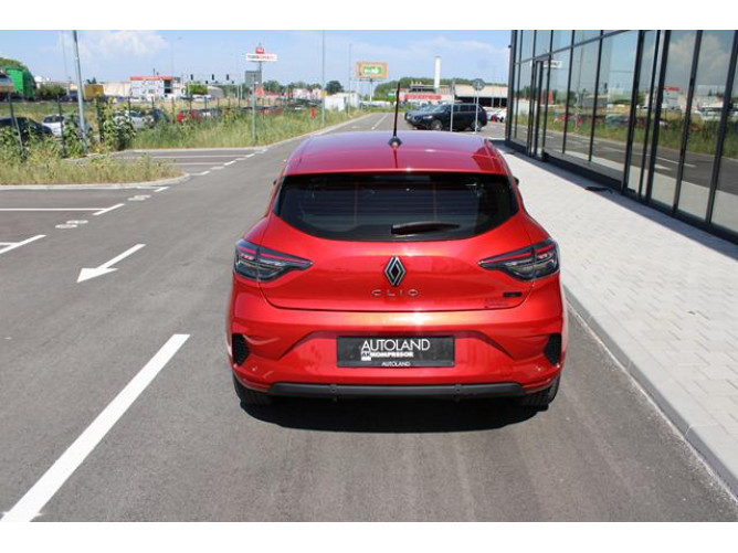 Renault Clio 1.6 E-tech Hybrid 