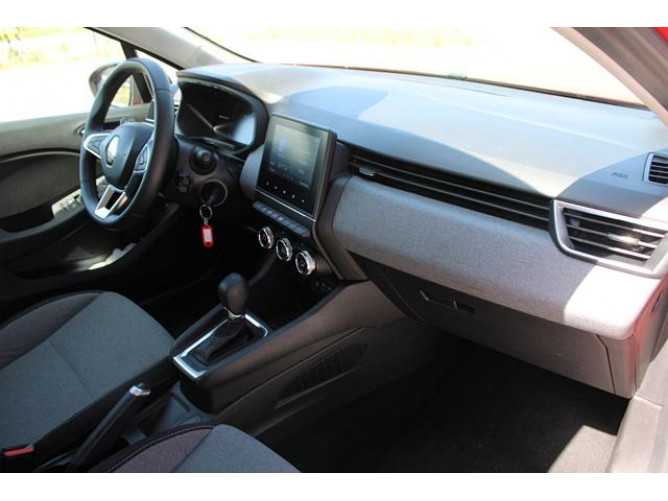 Renault Clio 1.6 E-tech Hybrid 