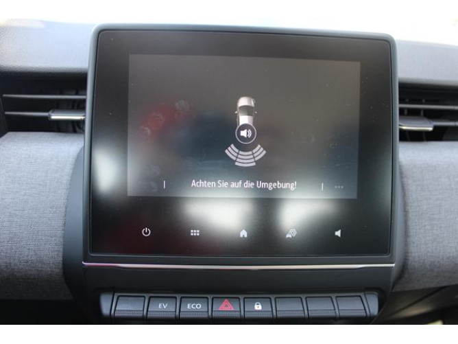 Renault Clio 1.6 E-tech Hybrid 