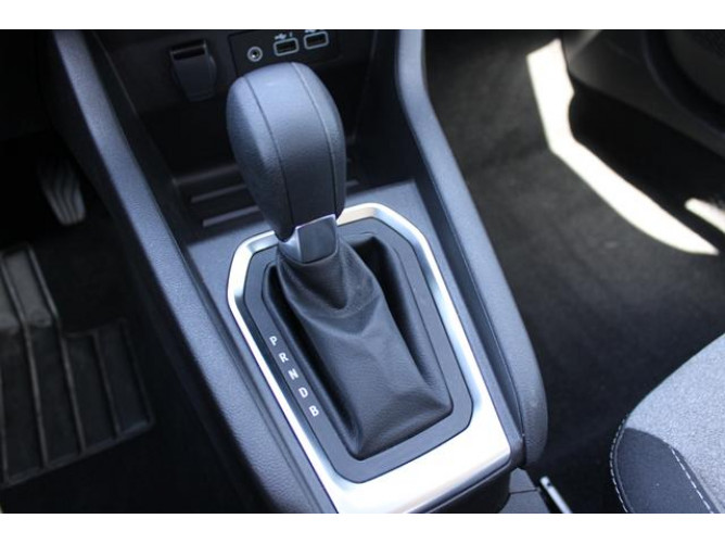 Renault Clio 1.6 E-tech Hybrid 