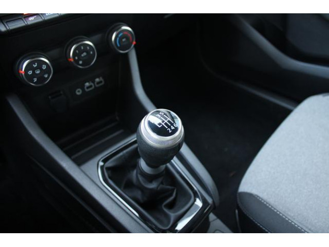 Renault Clio 1.0 tCe 