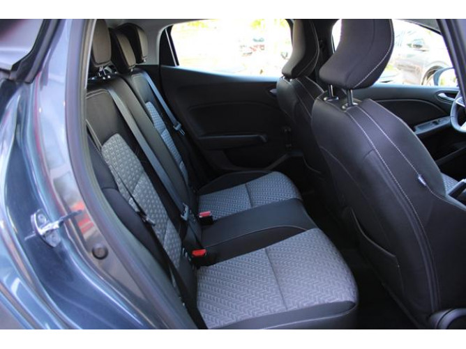 Renault Clio 1.0 tCe Limited 