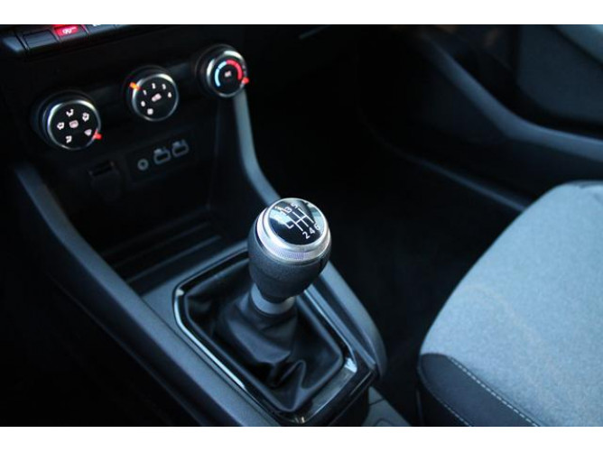 Renault Clio 1.0 tCe 