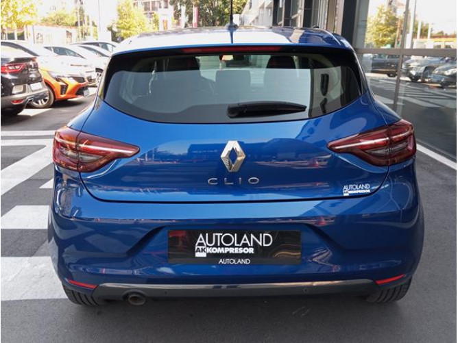 Renault Clio 1.3 TCE Intens CVT 