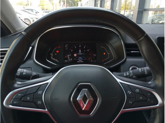 Renault Clio 1.3 TCE Intens CVT 