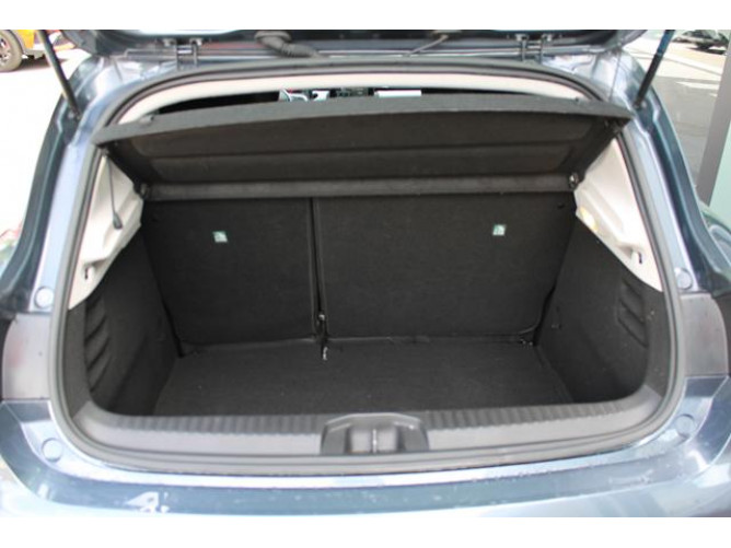 Renault Clio 1.0 tCe Limited 
