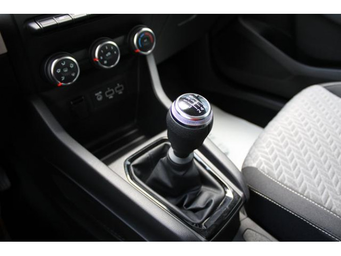 Renault Clio 1.0 tCe Limited 