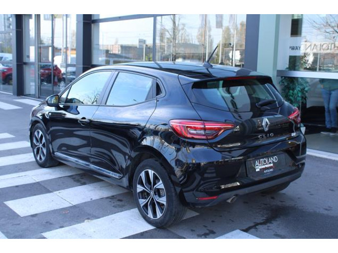 Renault Clio 1.0 tCe Limited CVT 