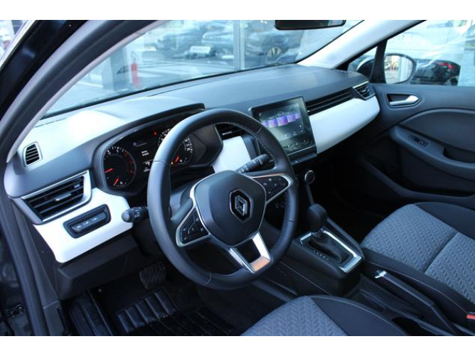 Renault Clio 1.0 tCe Limited CVT 