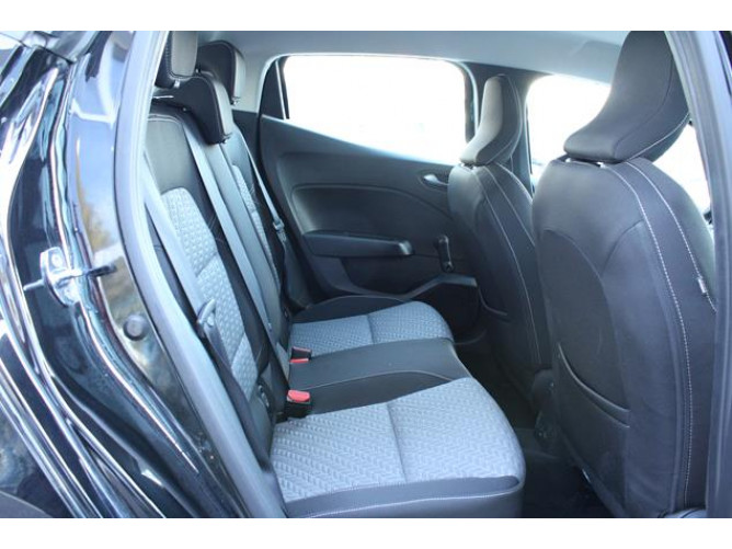 Renault Clio 1.0 tCe Limited CVT 