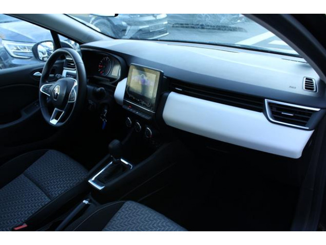 Renault Clio 1.0 tCe Limited CVT 