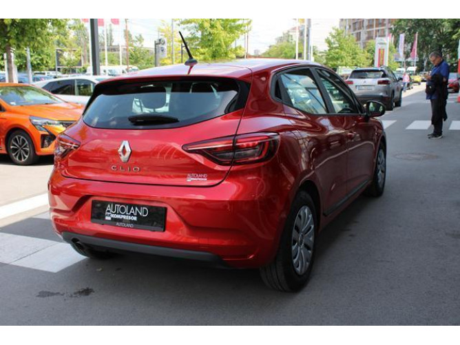 Renault Clio 1.0 tCe CVT 