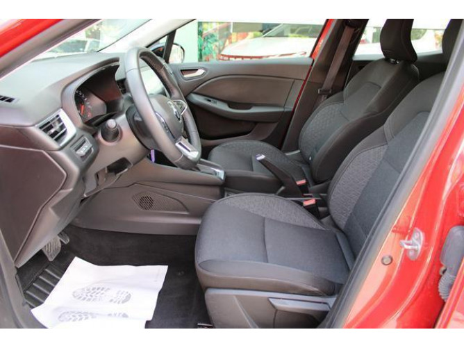 Renault Clio 1.0 tCe CVT 