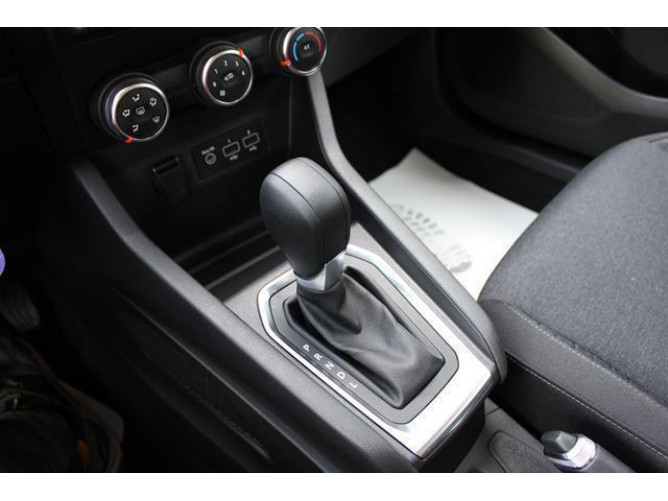 Renault Clio 1.0 tCe CVT 
