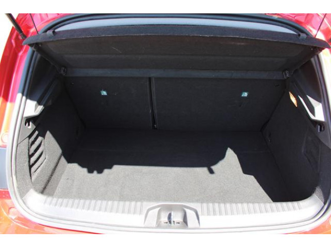 Renault Clio 1.6 E-tech Hybrid 