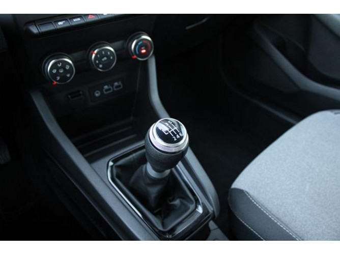 Renault Clio 1.0 tCe 