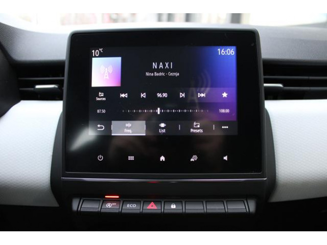 Renault Clio 1.0 tCe CVT 