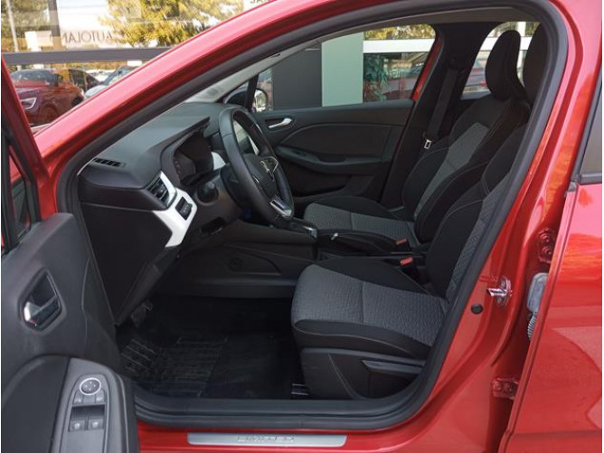Renault Clio 1.0 tCe CVT 