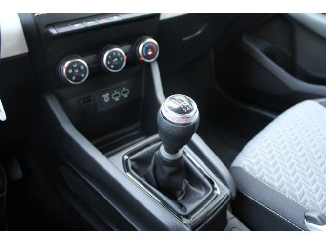 Renault Clio 1.0 tCe Limited 