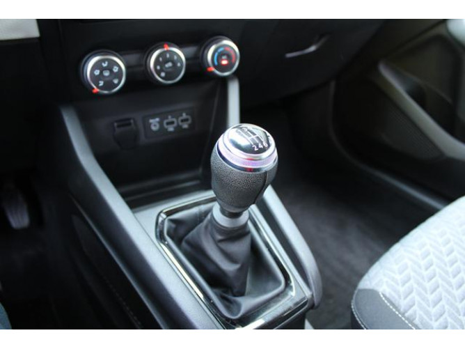 Renault Clio 1.0 tCe Limited 