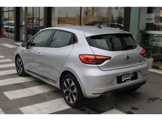 Renault Clio 1.0 tCe Limited CVT 
