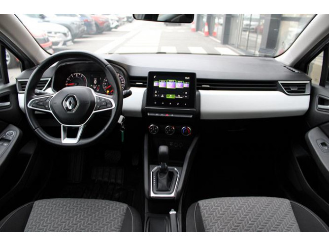 Renault Clio 1.0 tCe Limited CVT 