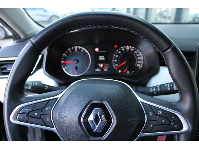 Renault Clio 1.0 tCe Limited CVT 