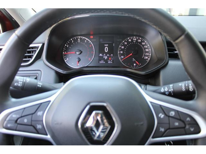 Renault Clio 1.0 tCe CVT 
