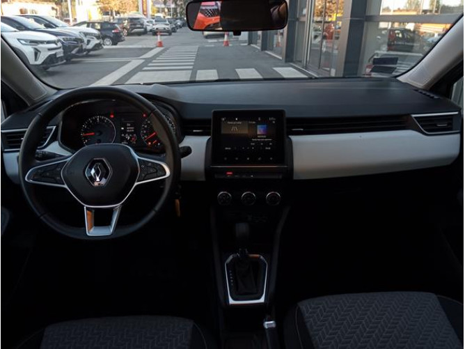 Renault Clio 1.0 tCe Limited CVT 