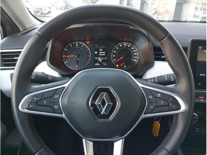 Renault Clio 1.0 tCe Limited CVT 