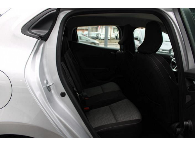 Renault Clio 1.0 tCe Limited CVT 