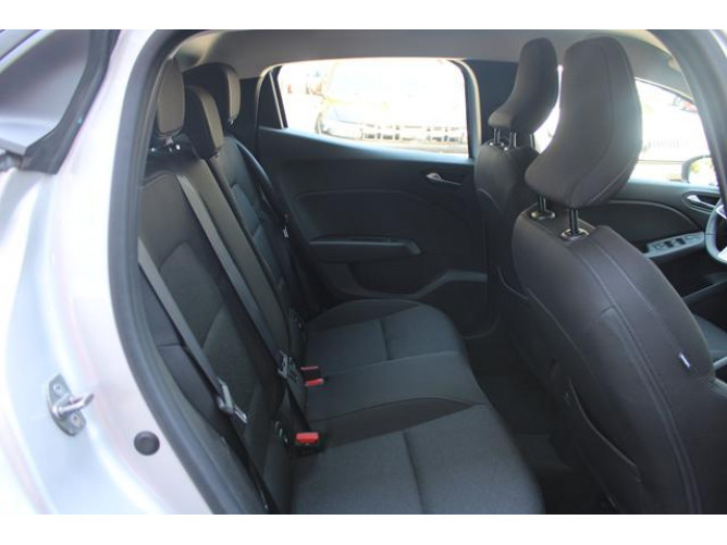Renault Clio 1.0 tCe CVT 