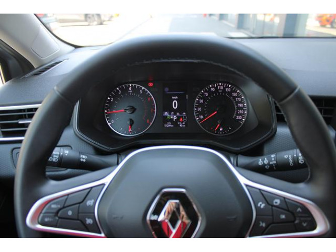 Renault Clio 1.0 tCe CVT 