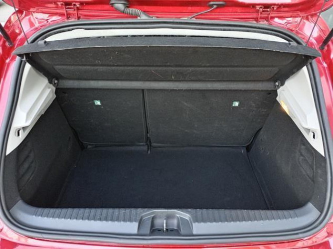 Renault Clio 1.0 tCe Limited CVT 