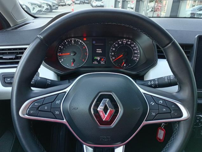 Renault Clio 1.0 tCe Limited CVT 