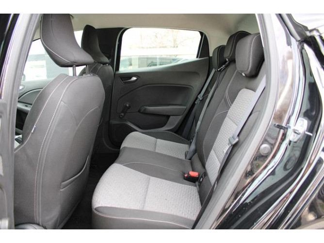 Renault Clio 1.0 tCe Limited CVT 