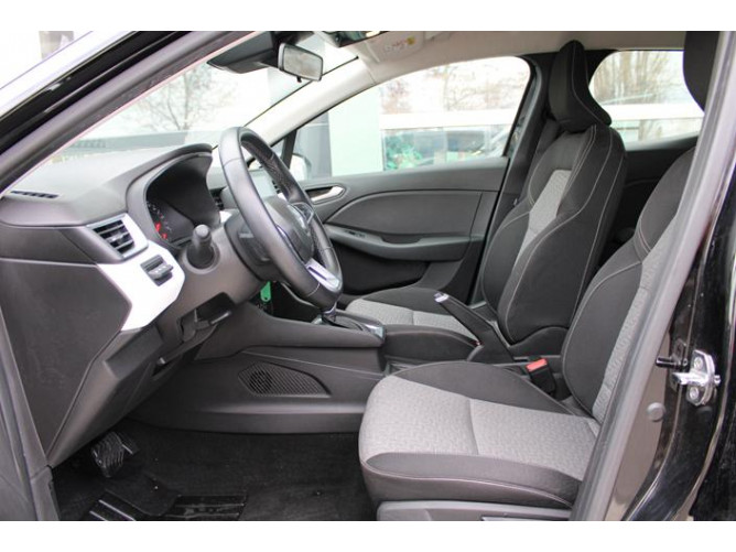 Renault Clio 1.0 tCe Limited CVT 