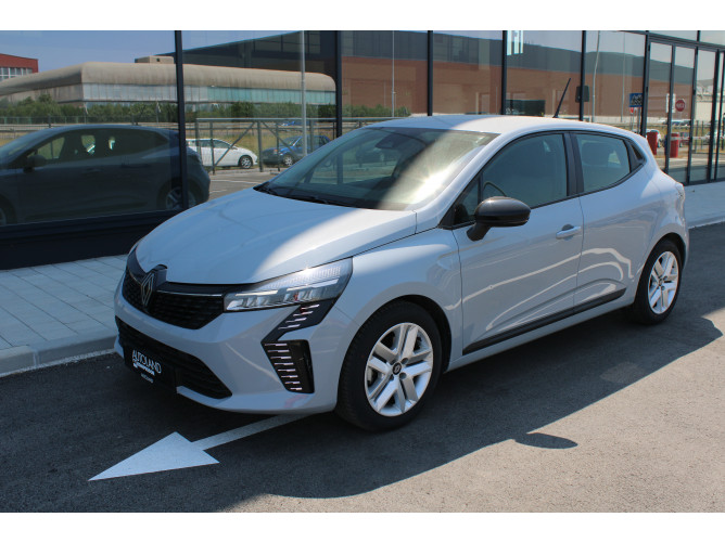 Renault Clio 1.6 E-Tech Hybrid 