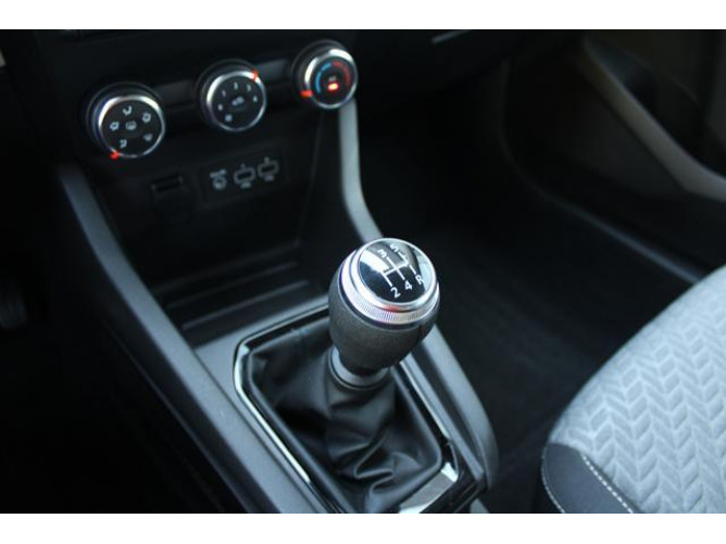 Renault Clio 1.0 sCe Limited 