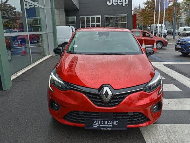 Renault Clio 1.0 tCe Limited CVT 