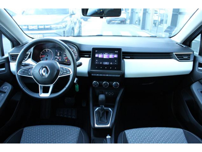Renault Clio 1.0 tCe Limited CVT 